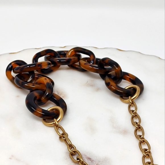 J. Crew chunky tortoiseshell print round chain link and gold tone chain necklace - Picture 8 of 11